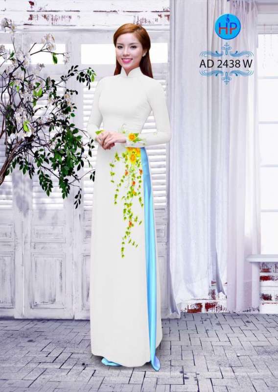 Vải áo dài hoa ngang hông