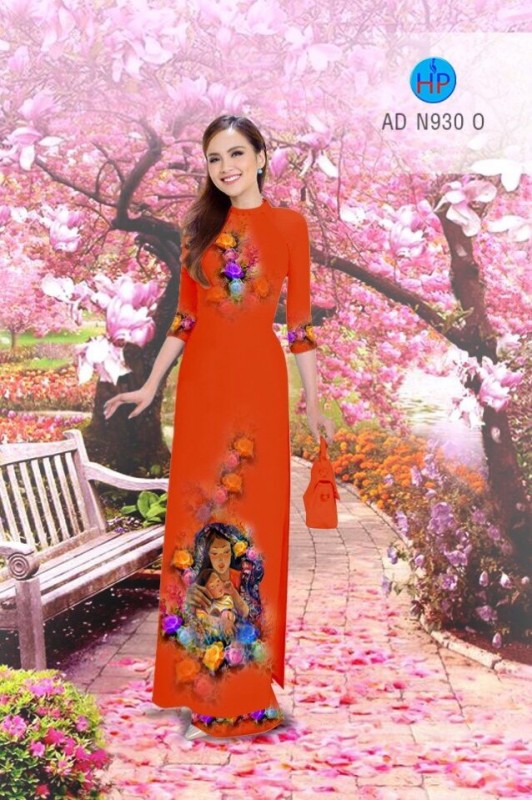 Vải áo dài hình mẹ bồng con