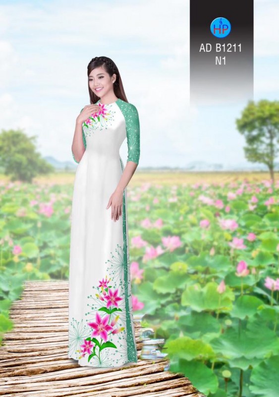 Vải áo dài hoa trên dưới