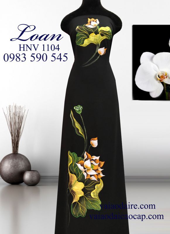 Vải áo dài Thái Tuấn vẽ hoa Sen