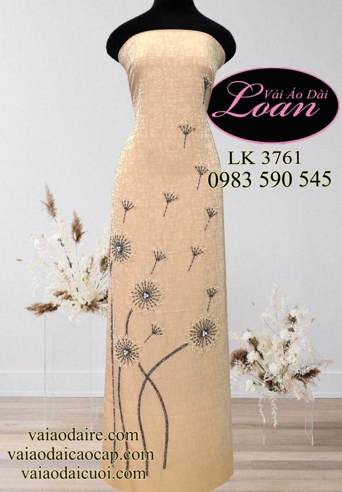 Vải áo dài kết Bồ Công Anh