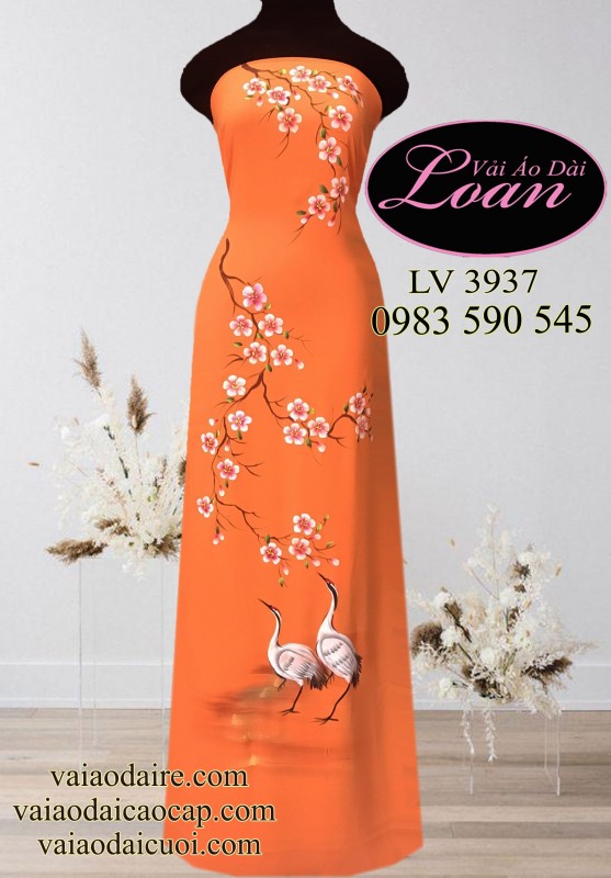 Vải áo dài vẽ chim Hạc