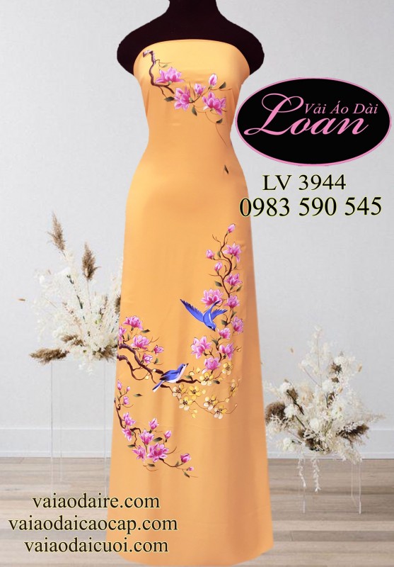 Vải áo dài vẽ hoa và chim