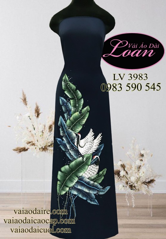 Vải áo dài vẽ Hạc