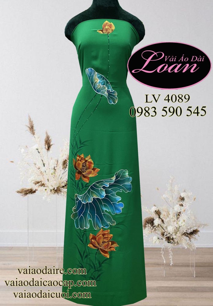 Vải áo dài vẽ hoa sen