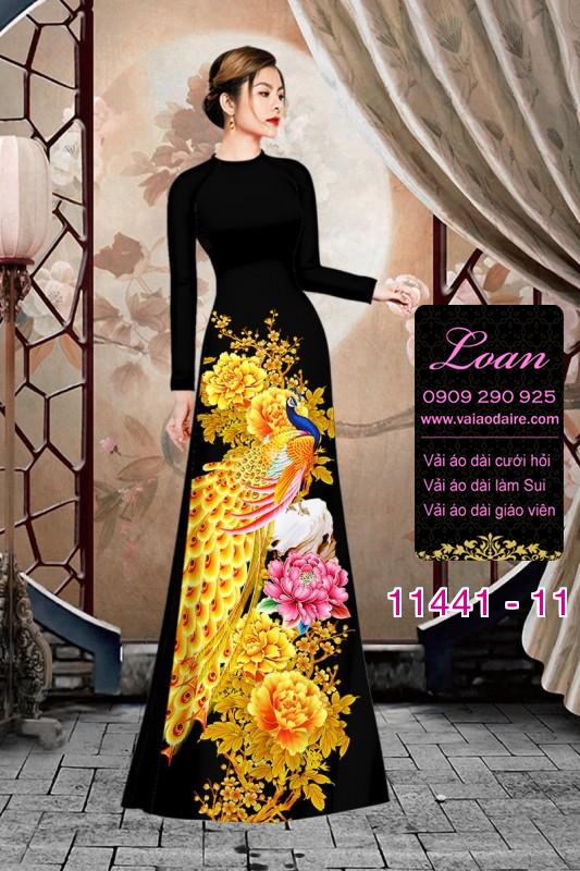 Vải áo dài tết chim công