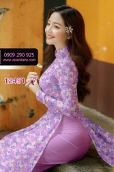 Vải áo dài hoa nhí đẹp