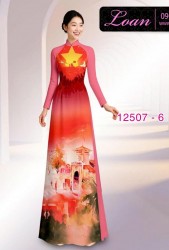 Vải áo dài cờ Việt Nam - chợ Bến Thành