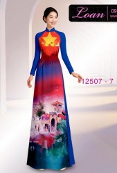 Vải áo dài cờ Việt Nam - chợ Bến Thành
