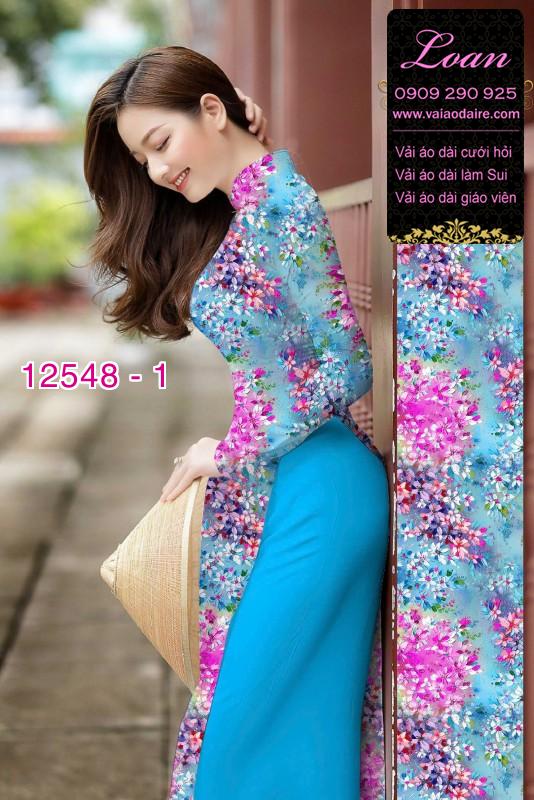 Vải áo dài hoa nhí sắc xảo