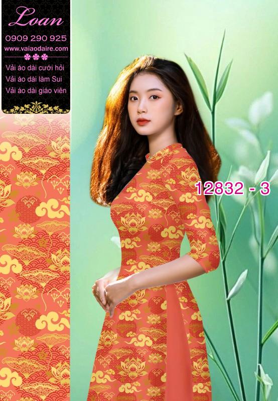 Vải áo dài hoa văn cổ kính