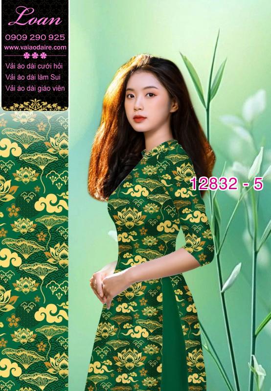 Vải áo dài hoa văn cổ kính