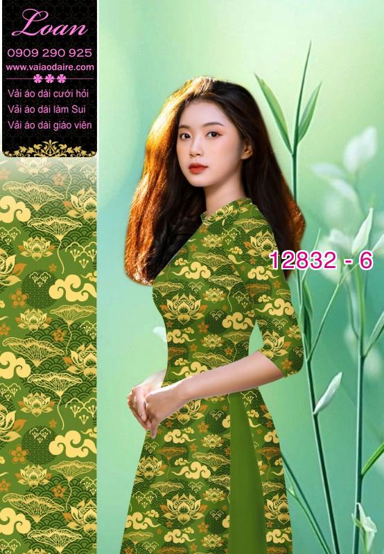 Vải áo dài hoa văn cổ kính