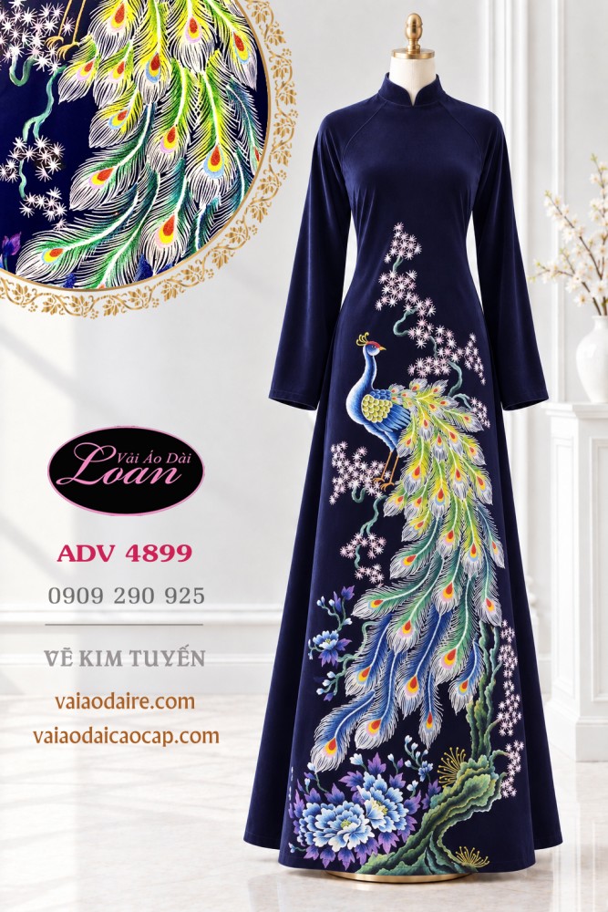 Vải áo dài vẽ chim công