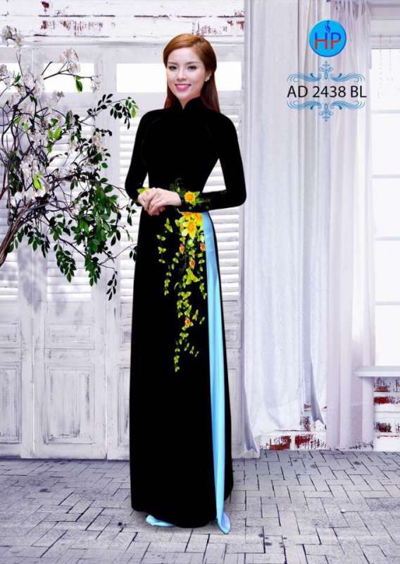 Vải áo dài hoa ngang hông