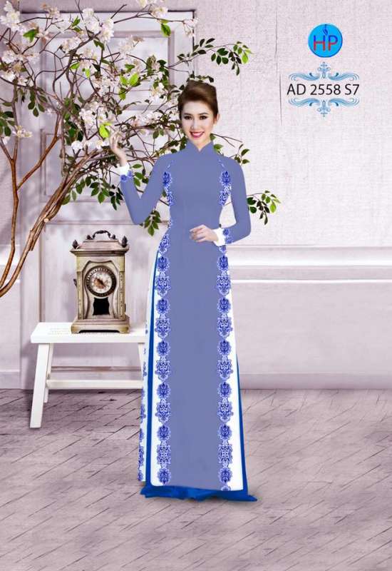 Vải áo dài hoa văn chạy dọc