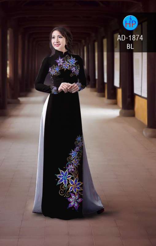 Vải áo dài hoa trên dưới