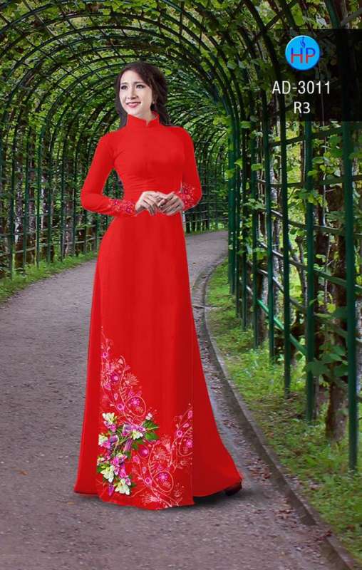 Vải áo dài hoa văn tà dưới