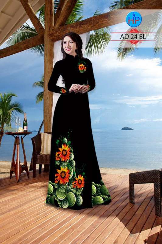 Vải áo dài hoa trên dưới