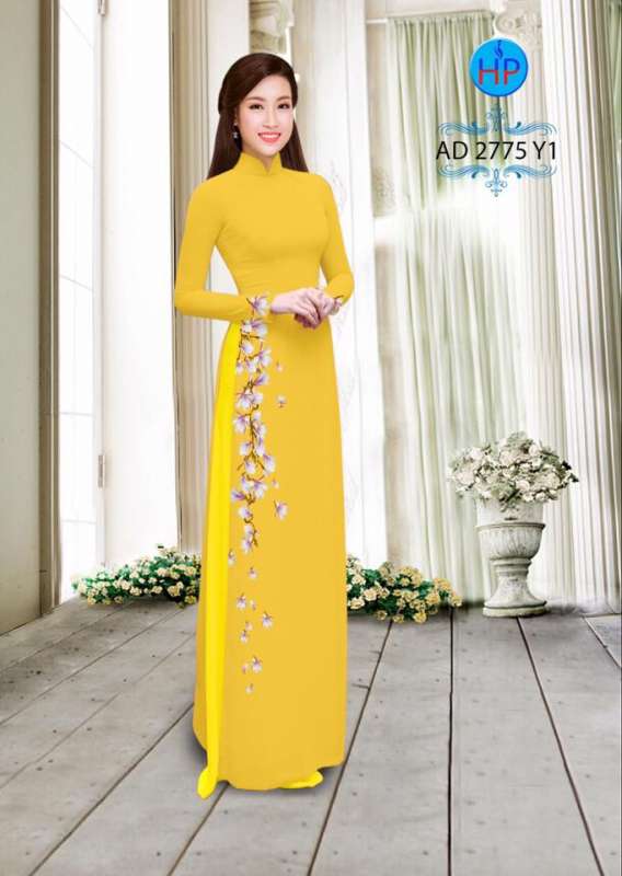 Vải áo dài hoa eo chạy dọc