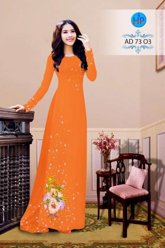Vải áo dài hoa trên dưới