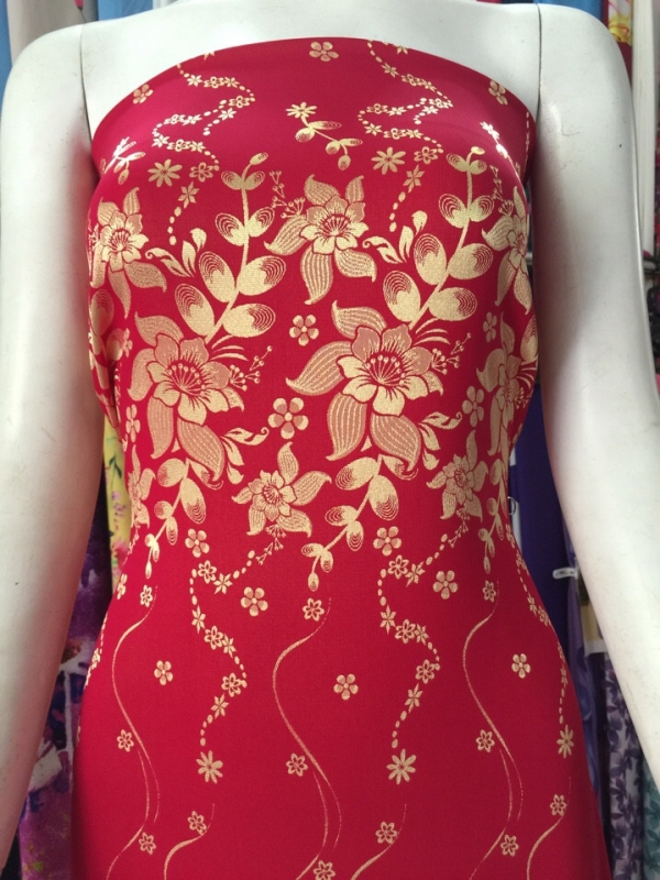 Gấm thêu Thái Tuấn hoa rơi