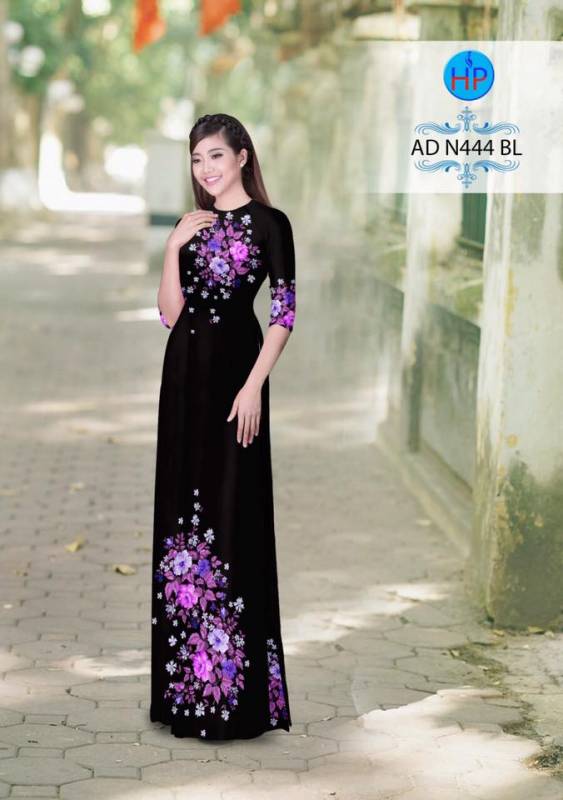 Vải áo dài hoa trên dưới