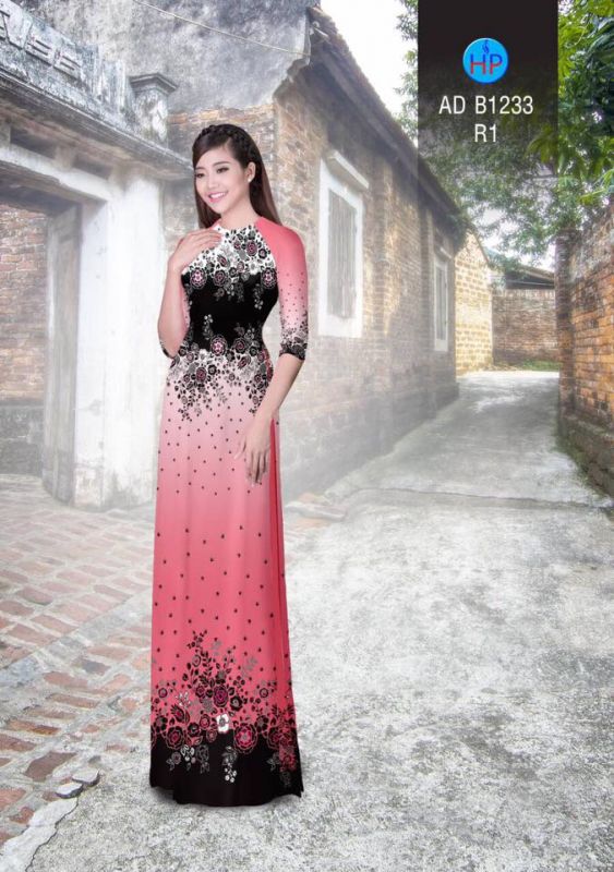 Vải áo dài hoa văn trên dưới