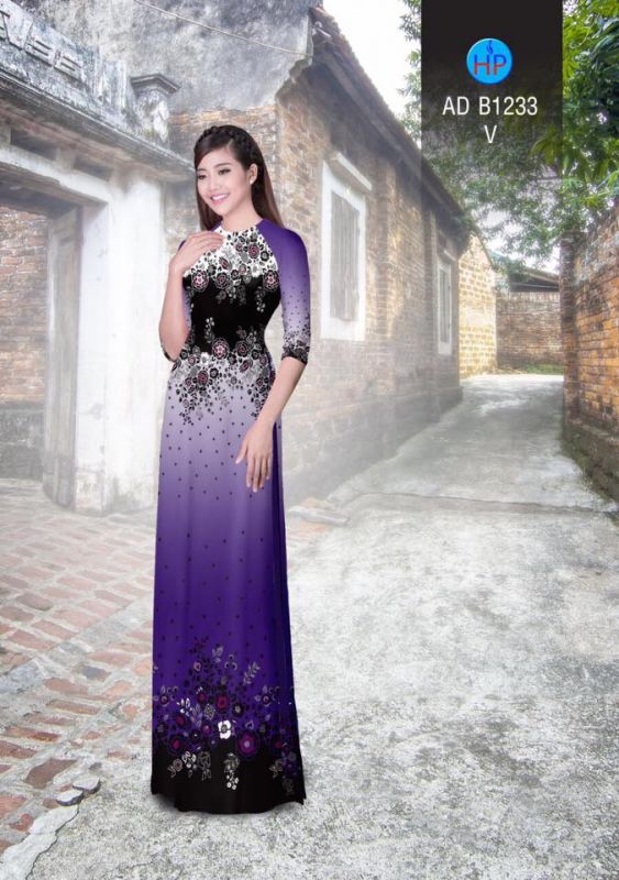Vải áo dài hoa văn trên dưới
