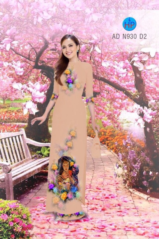 Vải áo dài hình mẹ bồng con