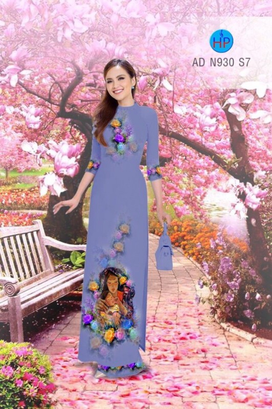 Vải áo dài hình mẹ bồng con