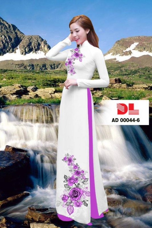 Vải áo dài hoa hồng trên dưới