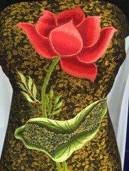 Vải áo dài tơ tằm thêu hoa sen