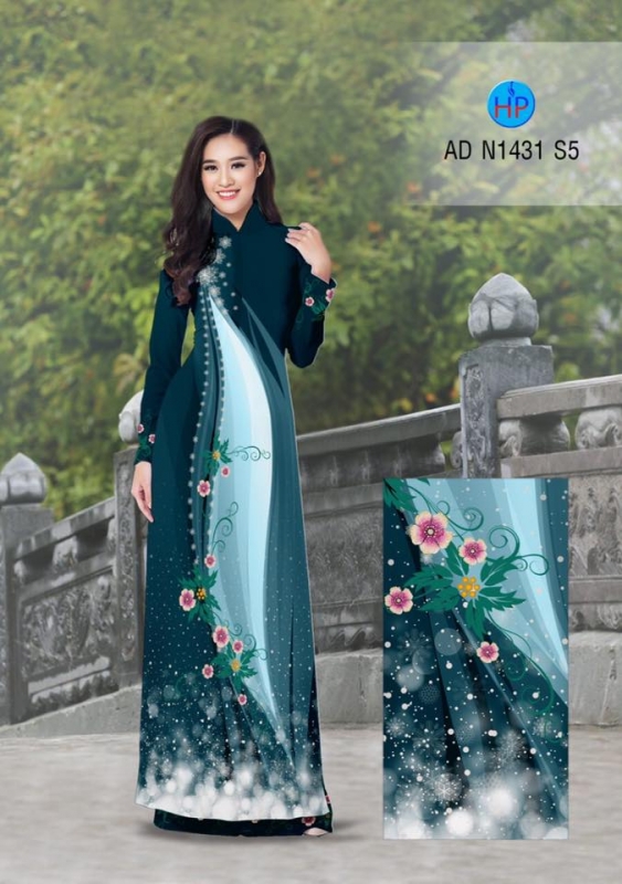 Vải áo dài hoa văn chạy dọc
