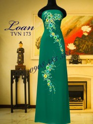 Vải áo dài vẽ hoa nổi