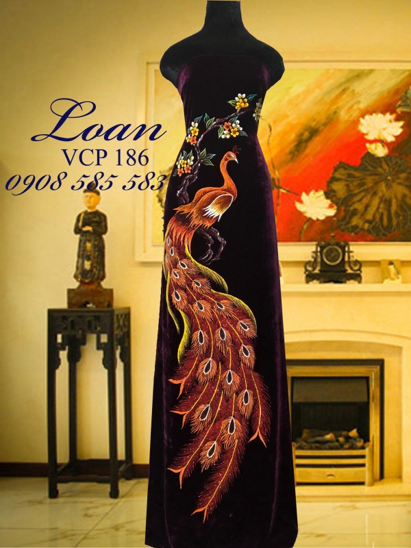 Vải áo dài nhung vẽ chim công