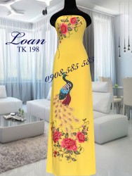 Vải áo dài kết đá chim công