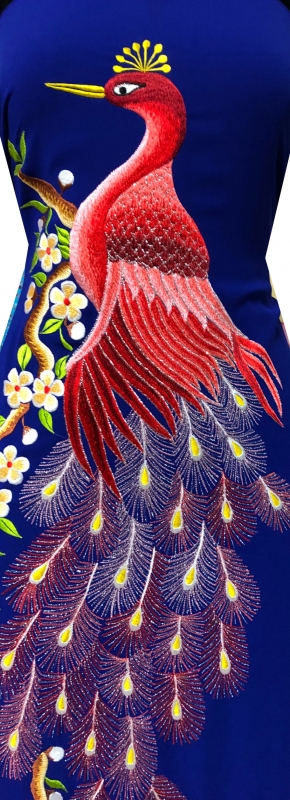 Vải áo dài thêu chim công