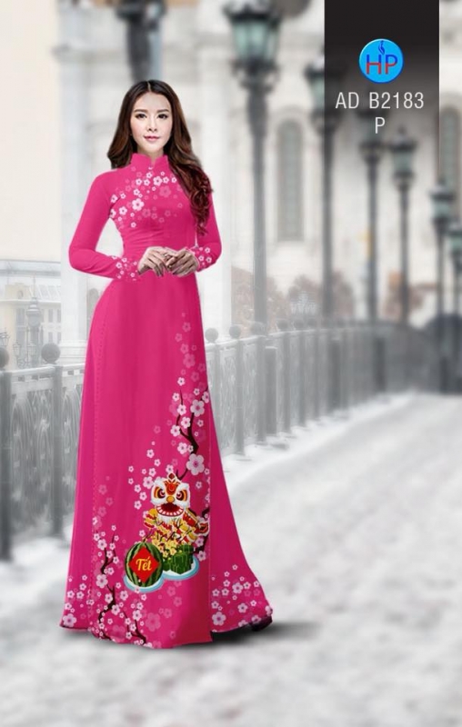 Vải áo dài tết lân và dưa hấu