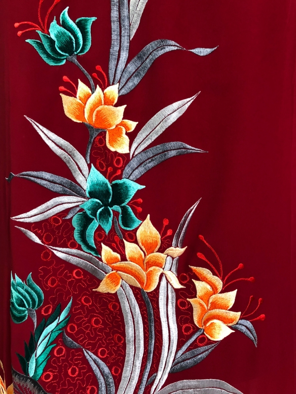 Vải áo dài thêu hoa