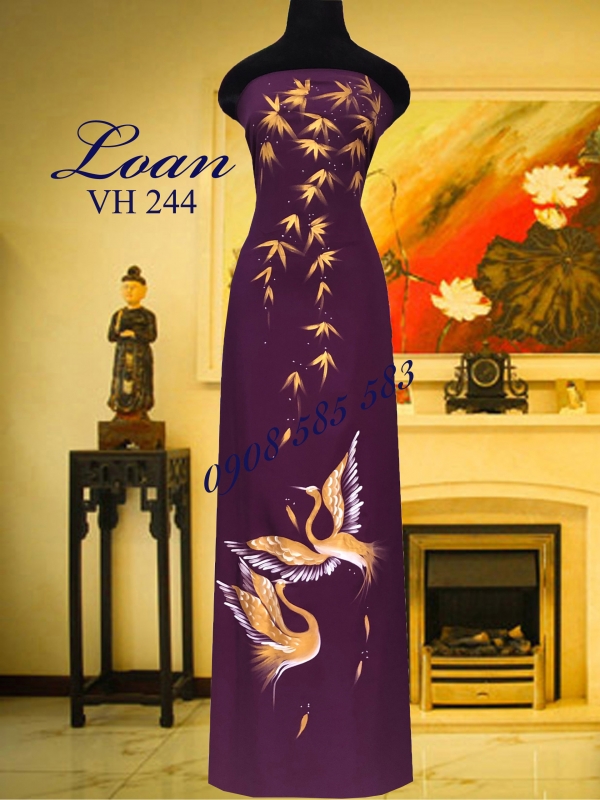 Vải áo dài vẽ hạc