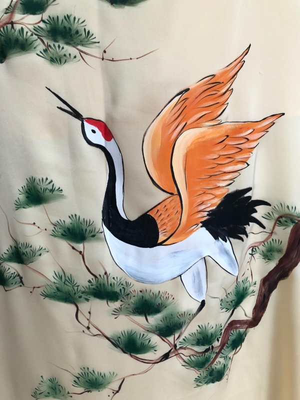 Vải áo dài vẽ chim Hạc