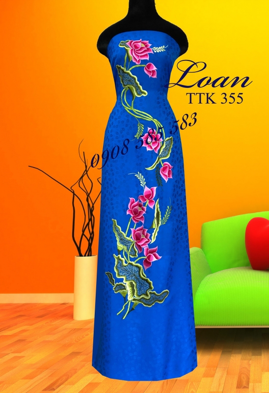 Áo dài tơ tằm thêu hoa sen