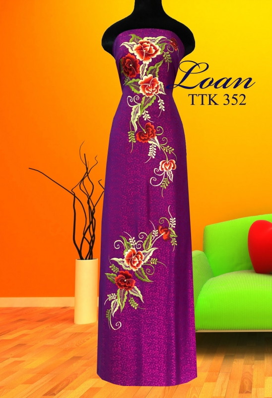 Áo dài tơ tằm thêu hoa