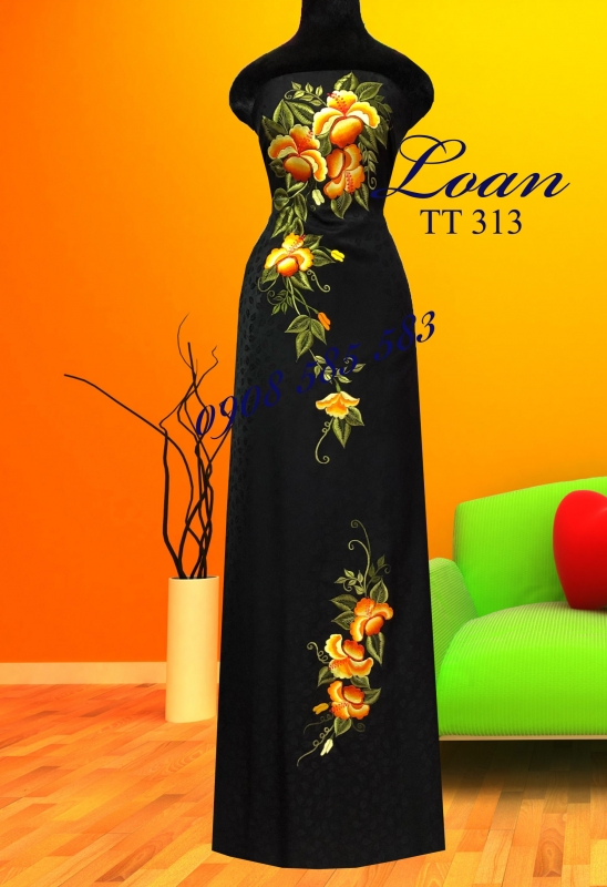 Áo dài tơ tằm thêu hoa