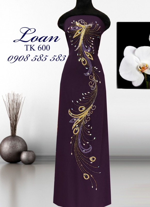 Vải áo dài kết đuôi Công