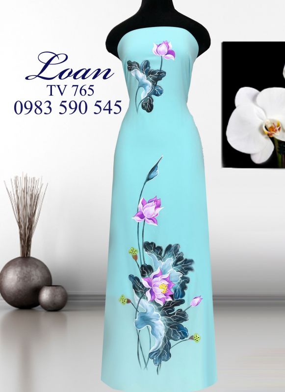Vải áo dài hoa Sen vẽ sơn mài