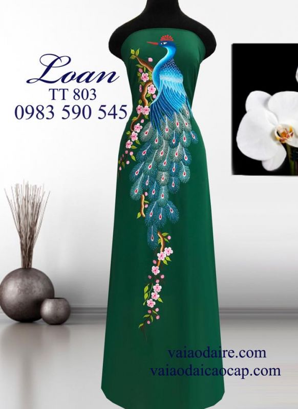 Vải áo dài thêu chim Công