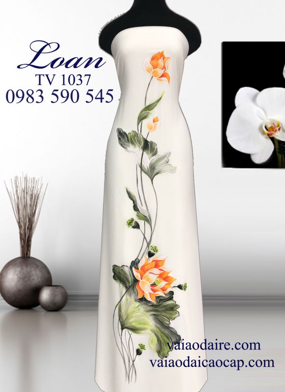 Vải áo dài vẽ hoa sen