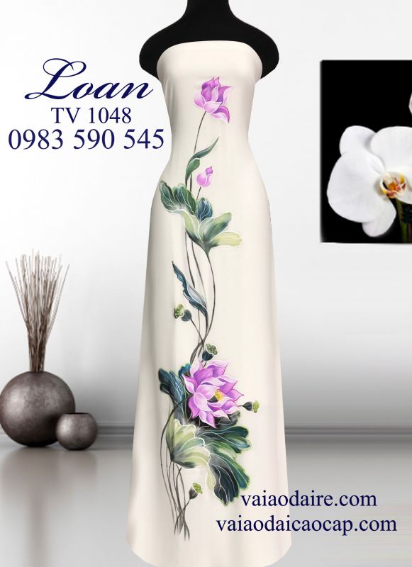 Vải áo dài vẽ hoa sen